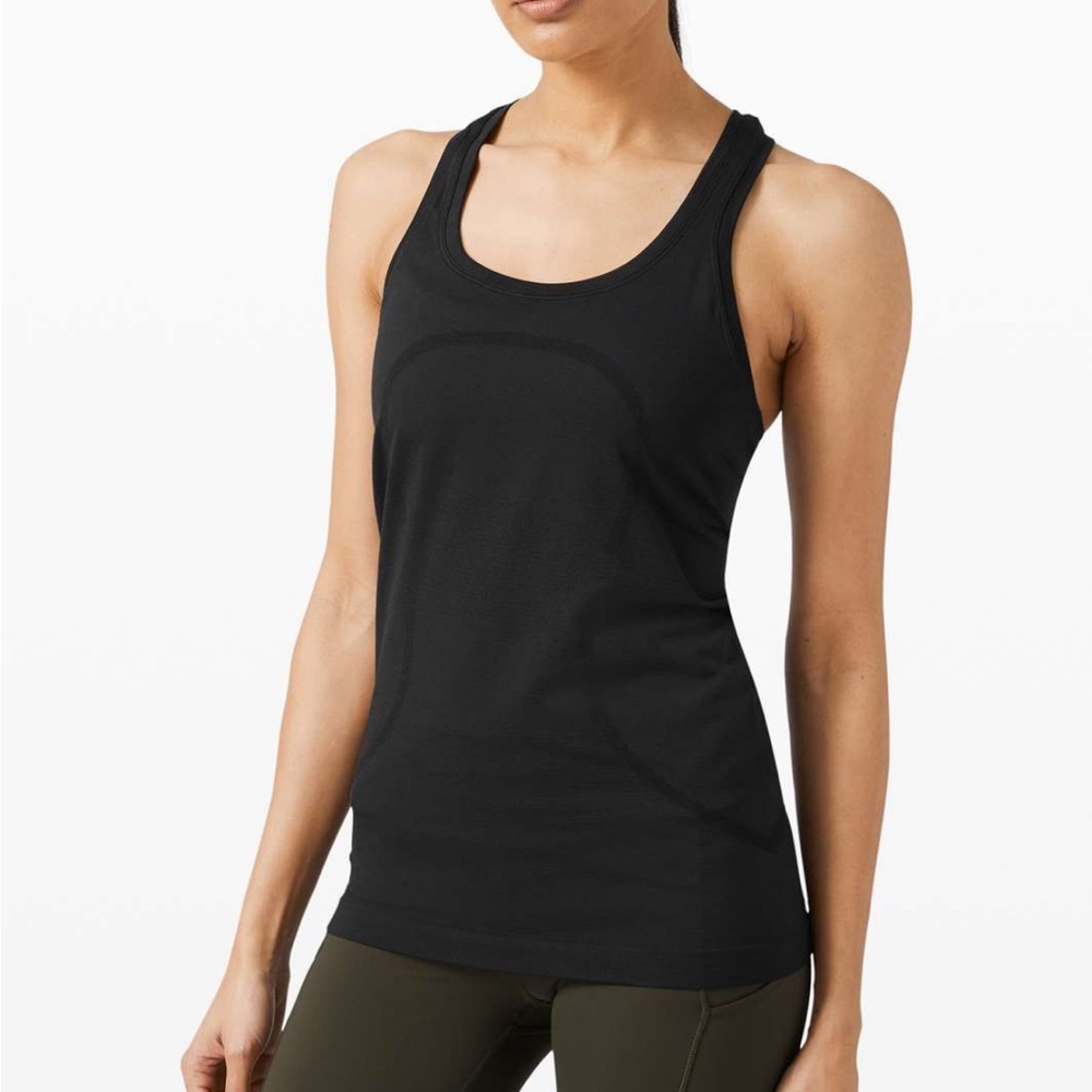 black lulu lemon swiftly tech tank top size 4 regular length